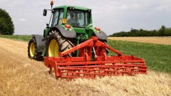 Le décompacteur Kuhn est une machine de travail du sol, découvrez ses pièces d'usures