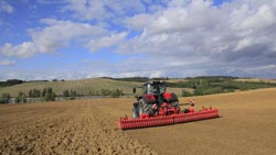 retrouvez les différentes herses rotative Kuhn